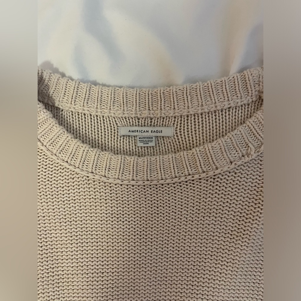 American eagle sweater